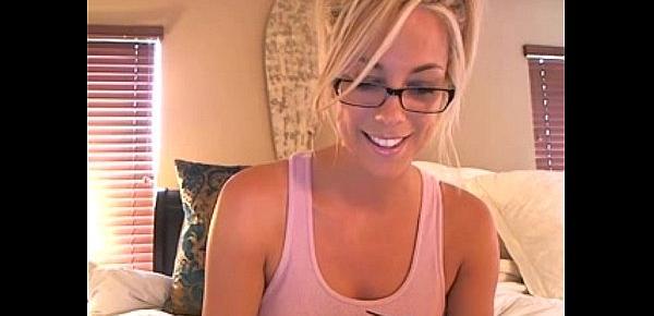  Famous Webcam Model Big Boobs Porn Video 3c from private-cam,net shy babe